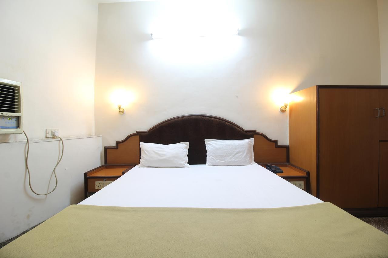 Soubhagya Inn Silvassa Exterior photo